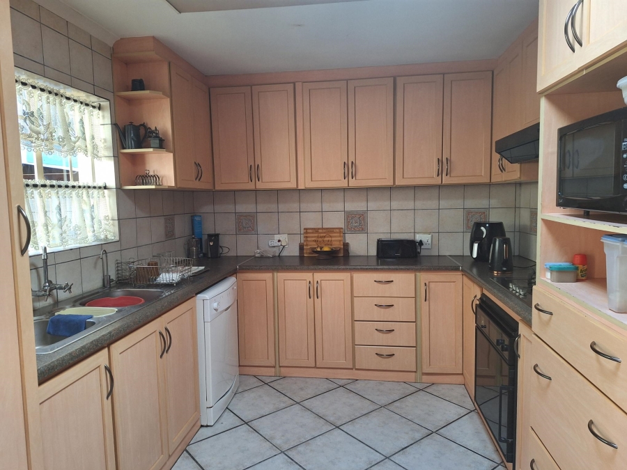 4 Bedroom Property for Sale in Tygerdal Western Cape